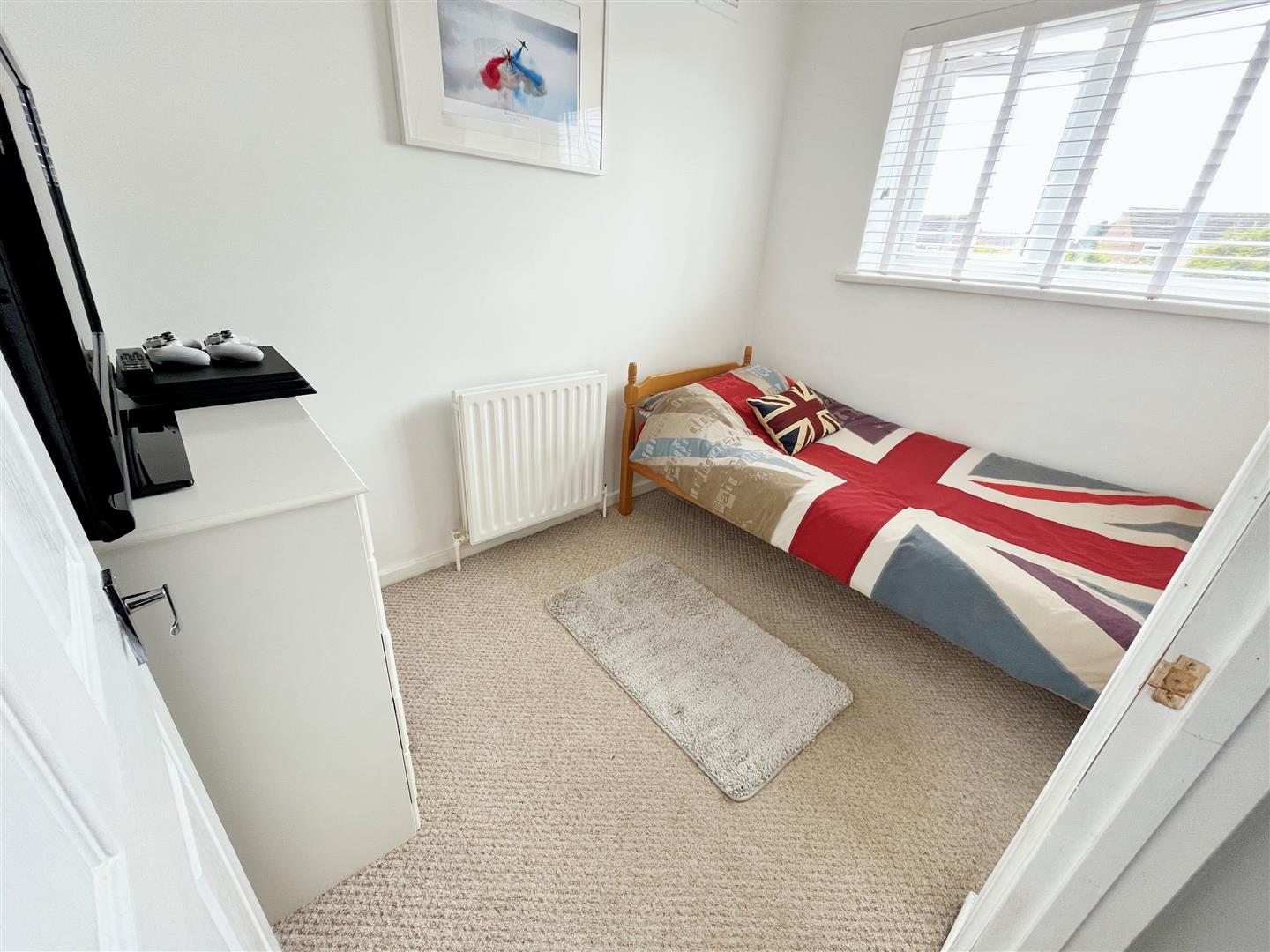 Sherwin Road, Stapleford Robert Ellis Estate Agents